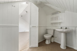 Photo 23- click for photo gallery